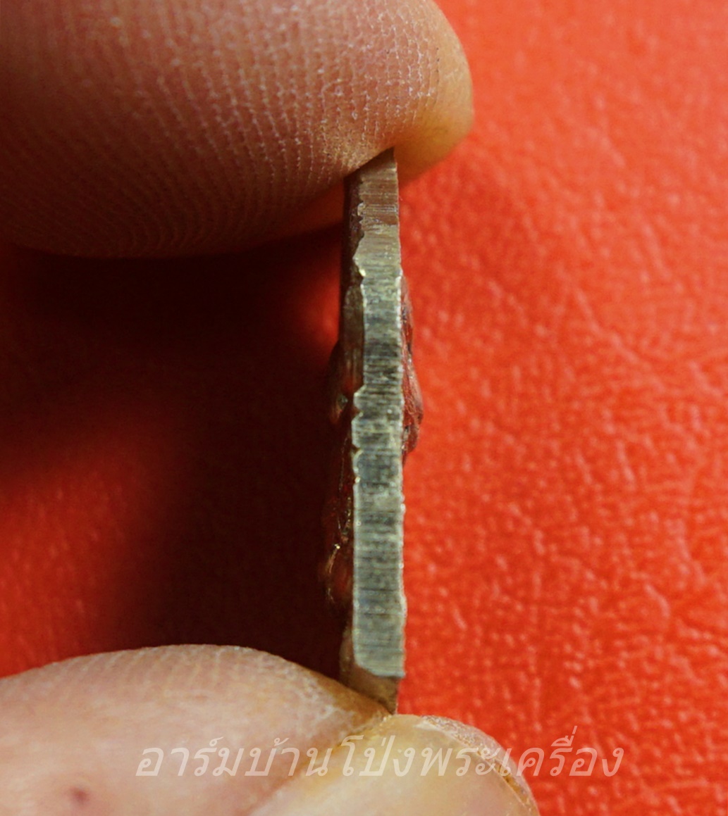 หลวงพ่อหวล วัดชาวเหนือ หลังเสือ ปี๒๕๕๔ เนื้อกะไหล่เงิน เลข๔๐๐๖(องค์ที่1)