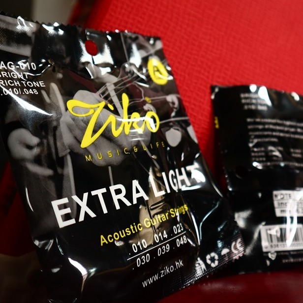 Ziko สายกีต้าร์โปร่ง รุ่น DAG-010 เบอร์ 10 สายกีตาร์โปร่ง 6 เส้น