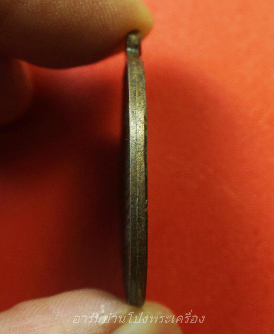 หลวงพ่อแป๊ะ วัดสว่างอารมณ์ ยันต์นกสาริกา หลังยันต์เก้าแถว(องค์ที่1)