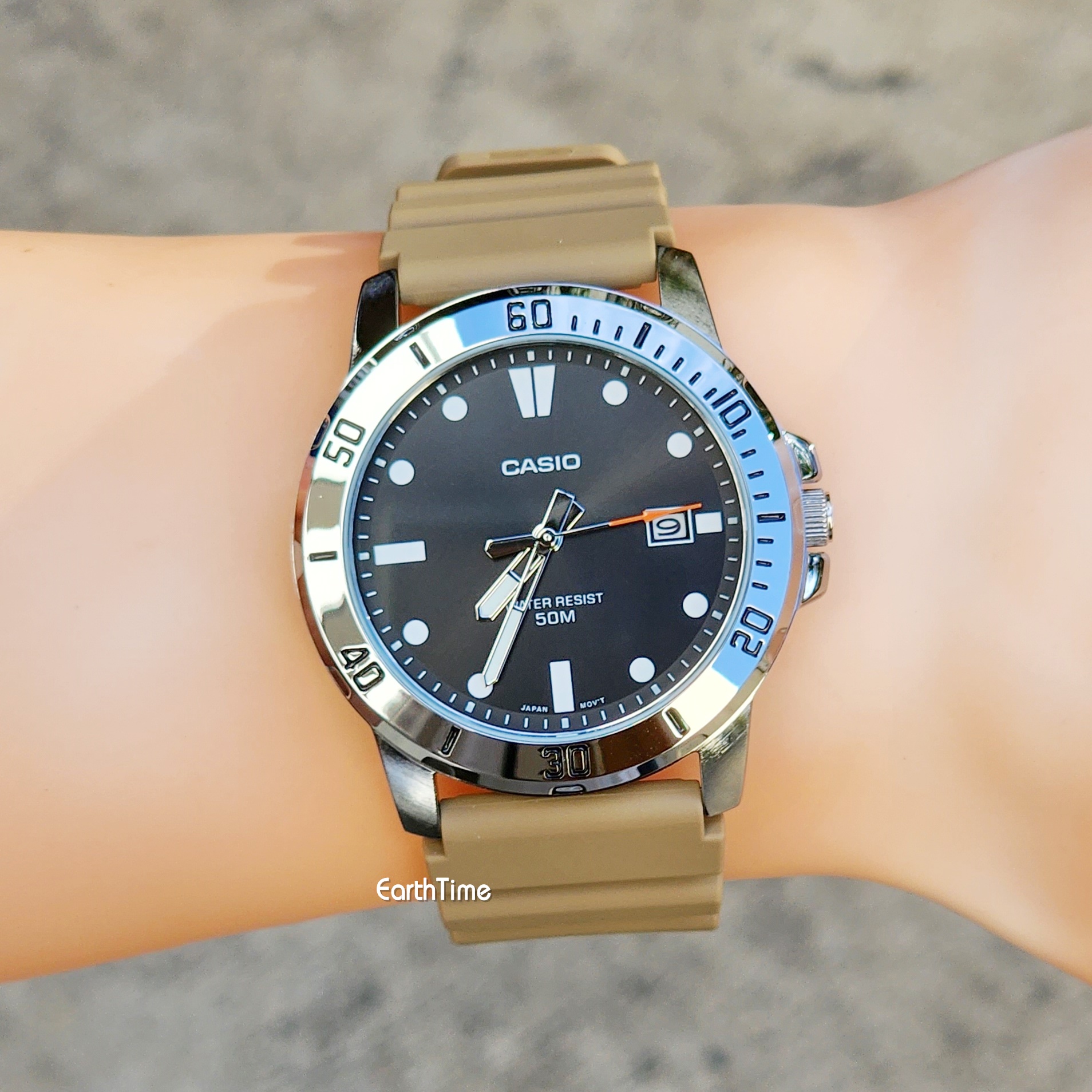 MTP-VD01-5EV l CASIO l MEN STANDARD