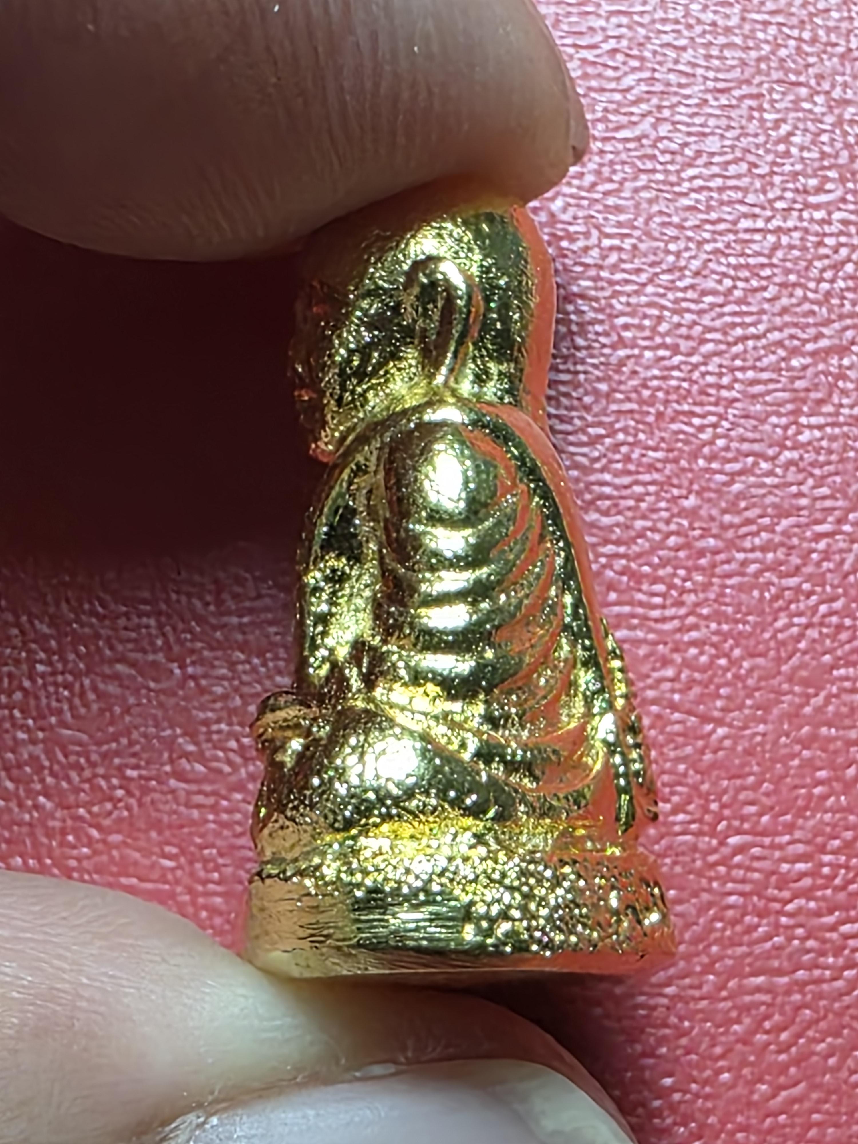 หลวงพ่อเงิน วัดบางคลาน รุ่นพิจิตรรวมใจ เสาร์๕ ปี๒๕๓๖(องค์ที่1)