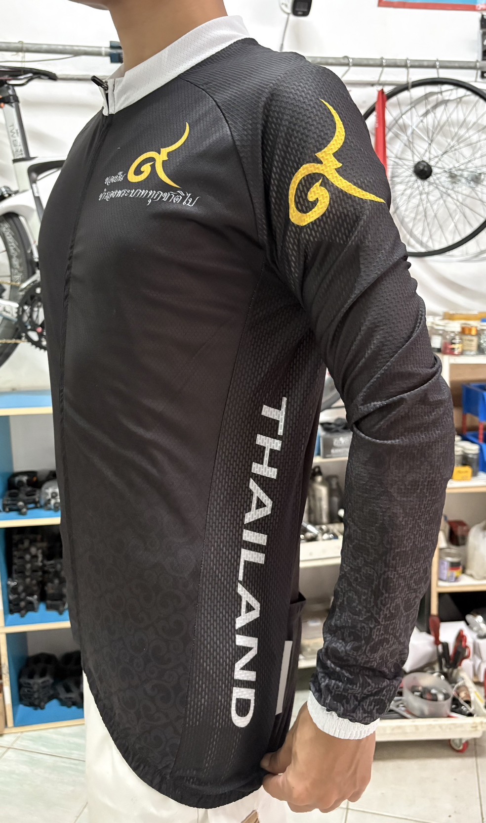 เสื้อปั่นจักรยานแขนยาว Size XL