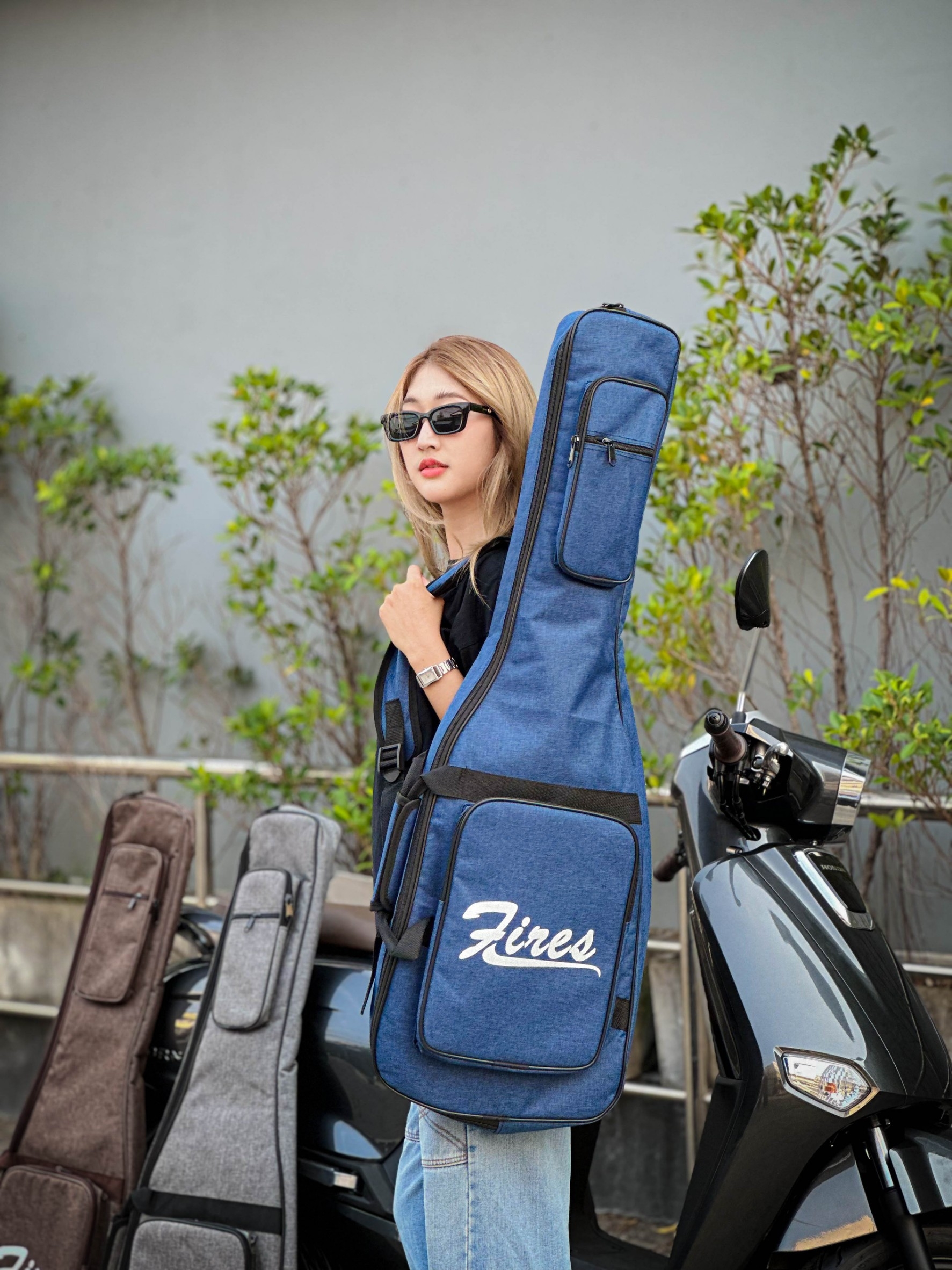 Fires ซอฟเคสกีต้าร์ไฟฟ้า บุฟองน้ำ 5 มิล กระเป๋ากีต้าร์ไฟฟ้า กันน้ำได้ เลือกสีได้ มีหูหิ้ว/สะพายหลัง