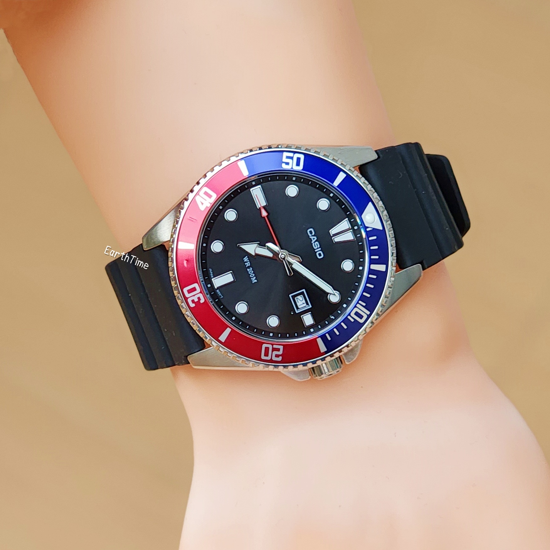 CASIO DURO 200 รุ่น MDV-107-1A3