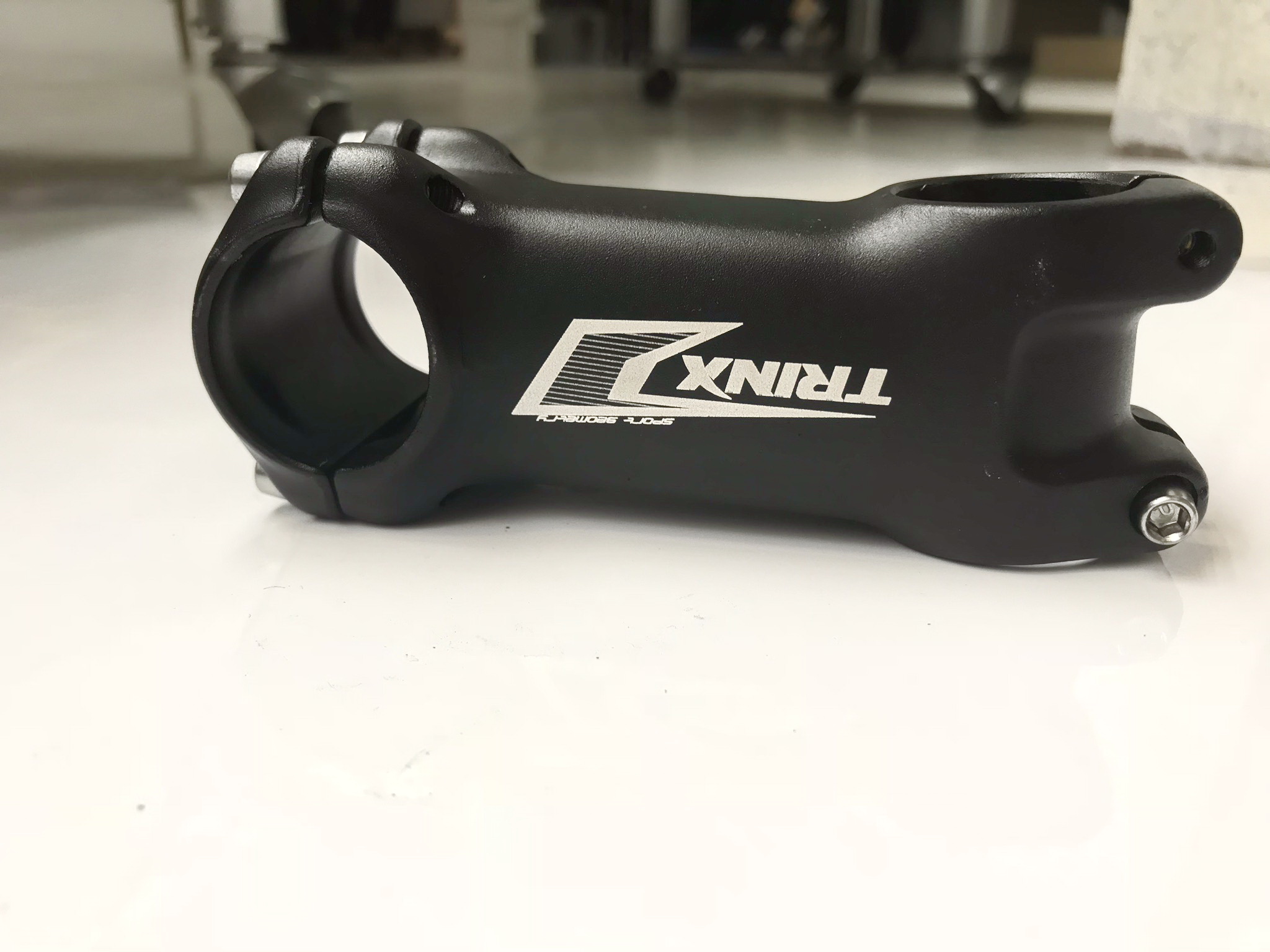 สเต็มอลูมิเนียม ยี่ห้อ Trinx