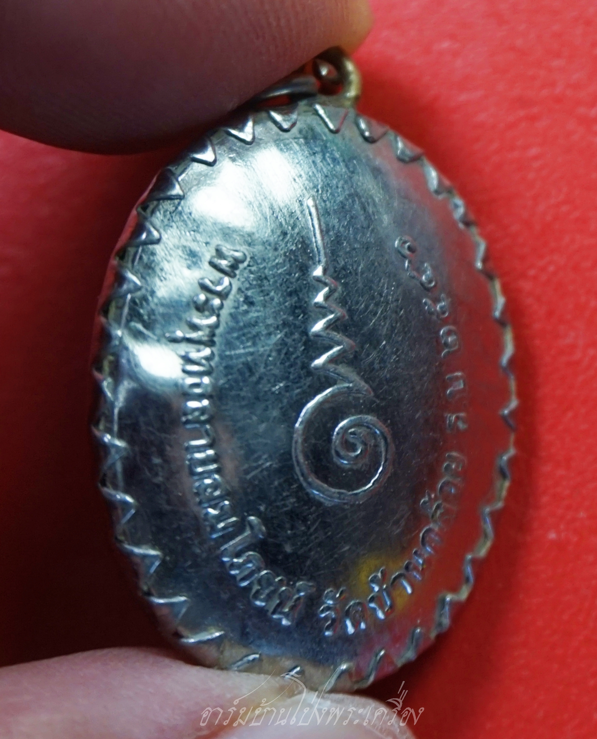 พระพุทธลายสมโภชน์ วัดบ้านกล้วย ล๊อกเก็ท ปี๒๕๔๖(องค์ที่1)