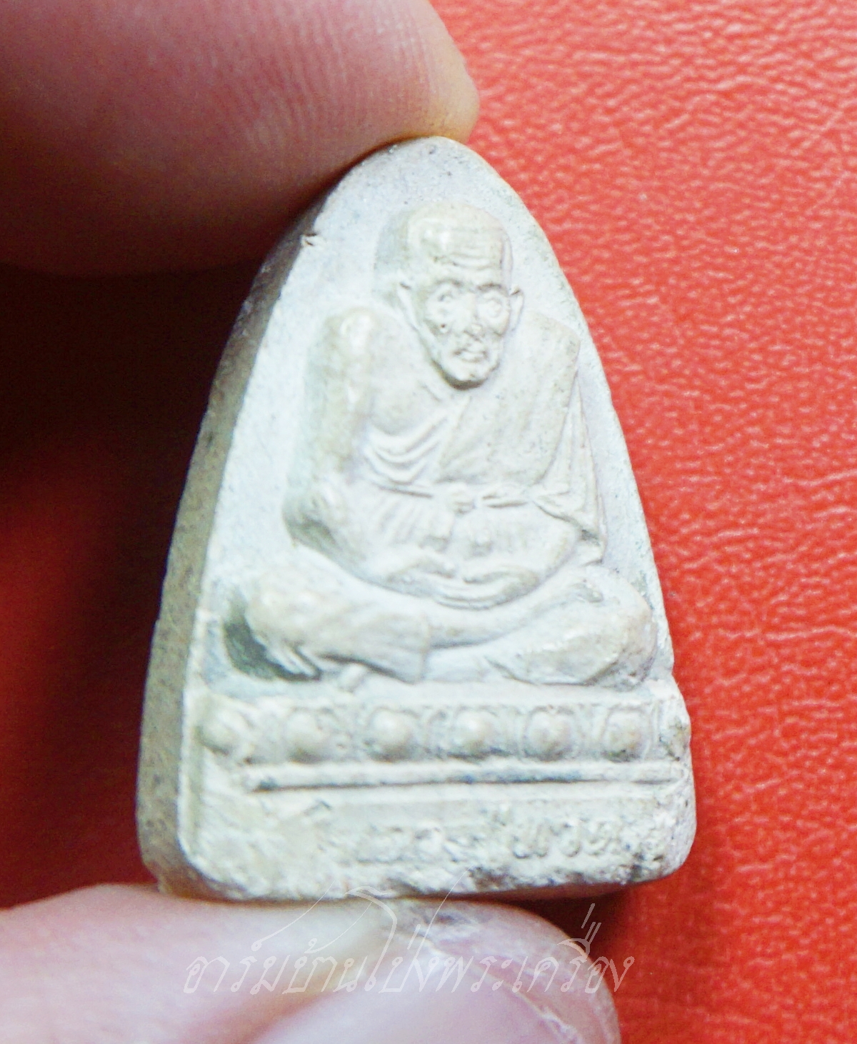 หลวงปู่ทวด วัดประสาทบุญญาวาส ปี๒๕๓๘ เนื้อผงพุทธคุณ(องค์ที่4)