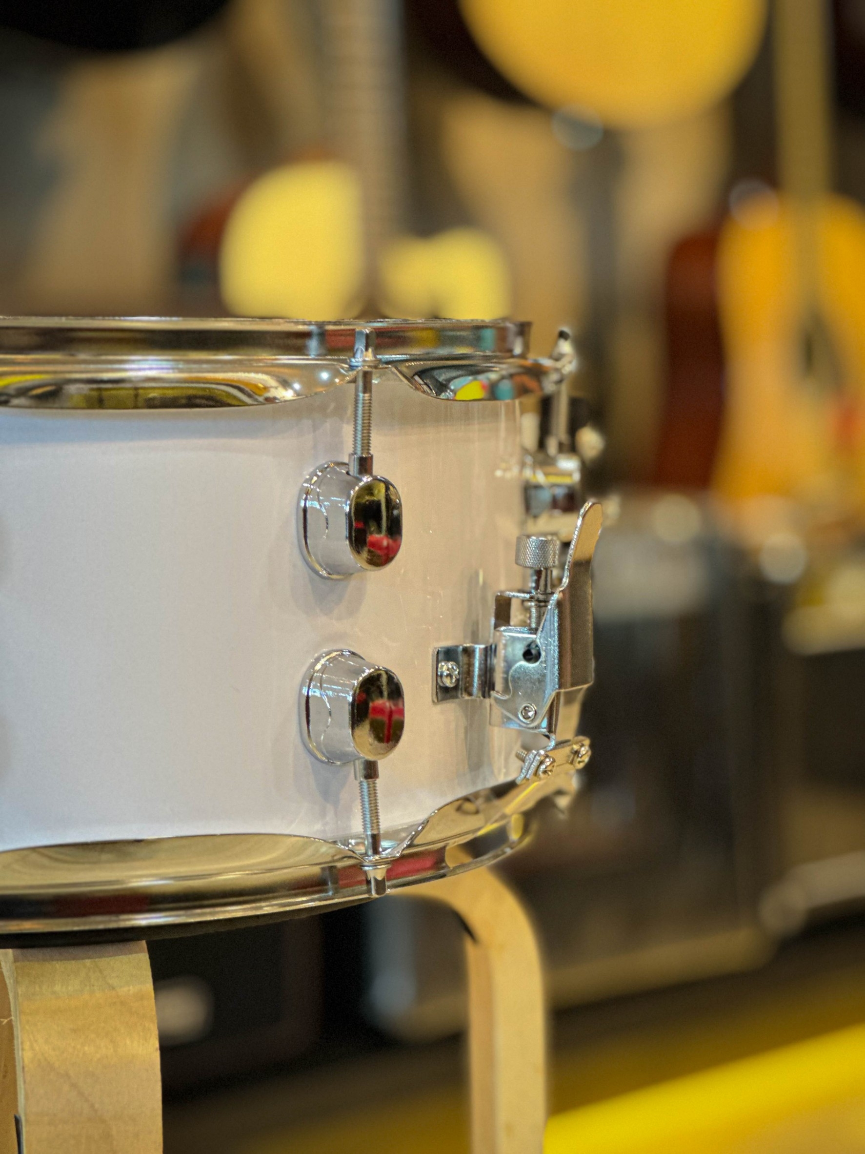 กลองสแนร์ Overspeed ขนาด 14*6.5 นิ้ว กลองเดินแถว แบบถังสั้น กลองพาเหรด พร้อมอาร์มสะพาย อย่างดี + ไม้กลอง / ประแจกลอง