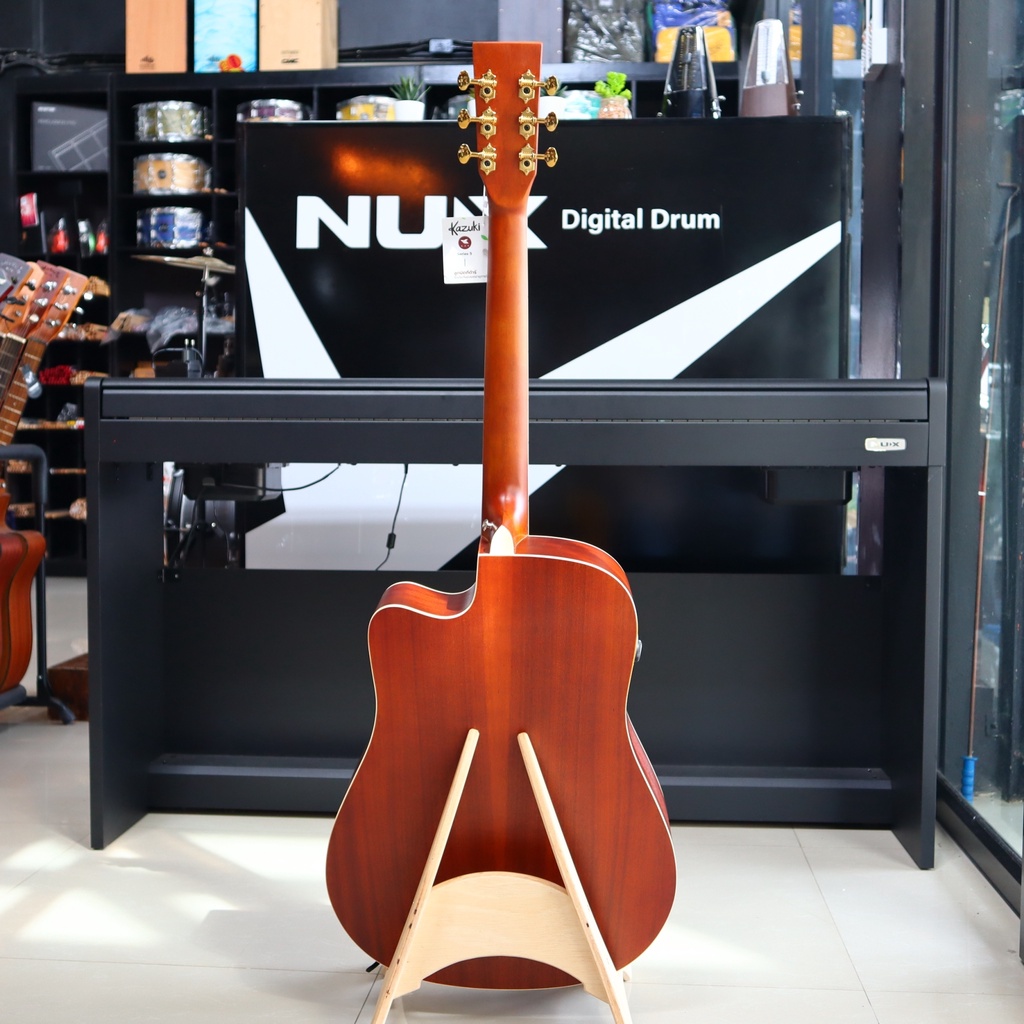 กีต้าร์โปร่งไฟฟ้า Kazuki LITE D41CE มาพร้อม Double OS1 Transacoustic