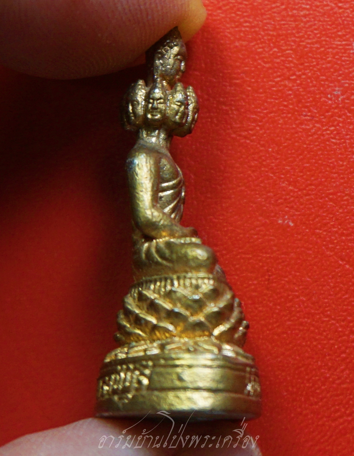 เศรษฐีนวโกฏิ วัดเขาอีส้าน(เทพประทาน) จ.ราชบุรี เนื้อกะไหล่ทอง พระกริ่ง(องค์ที่1)