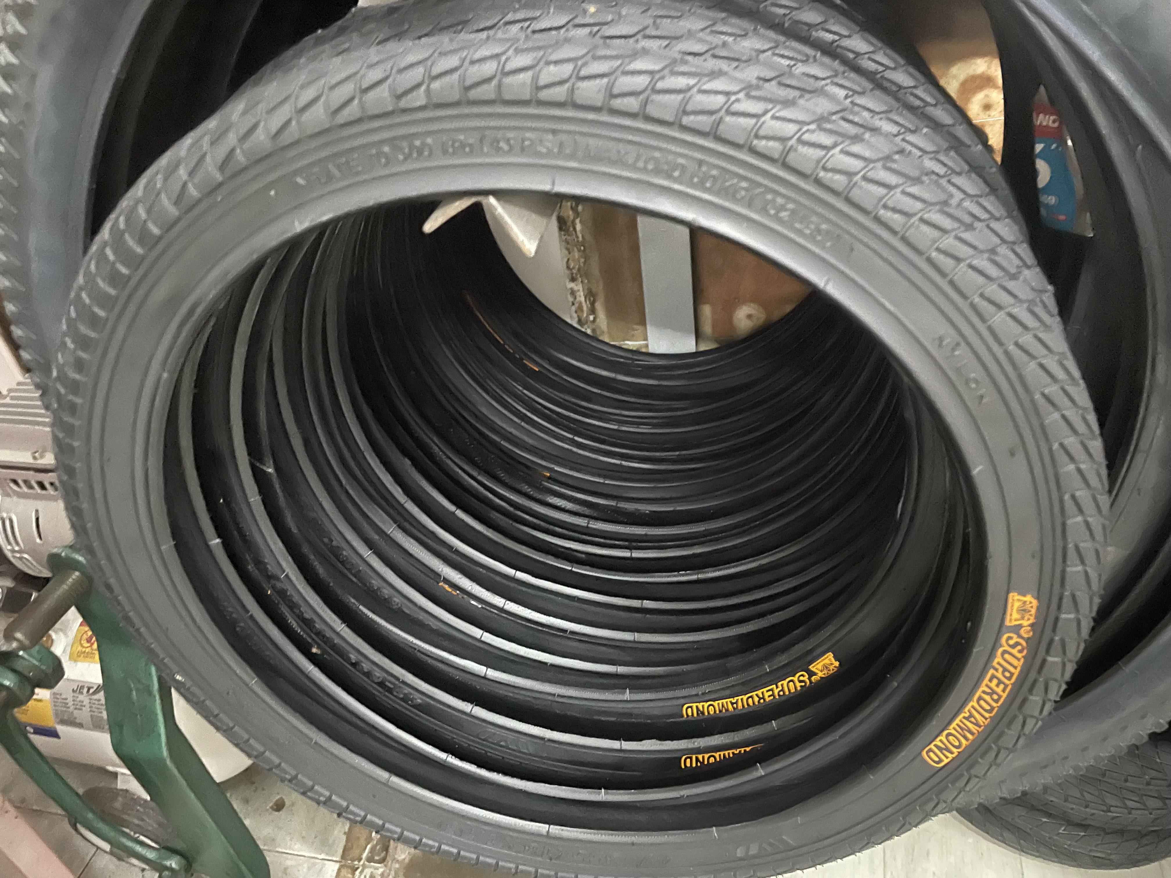 ยางนอกจักรยาน 18x1.75