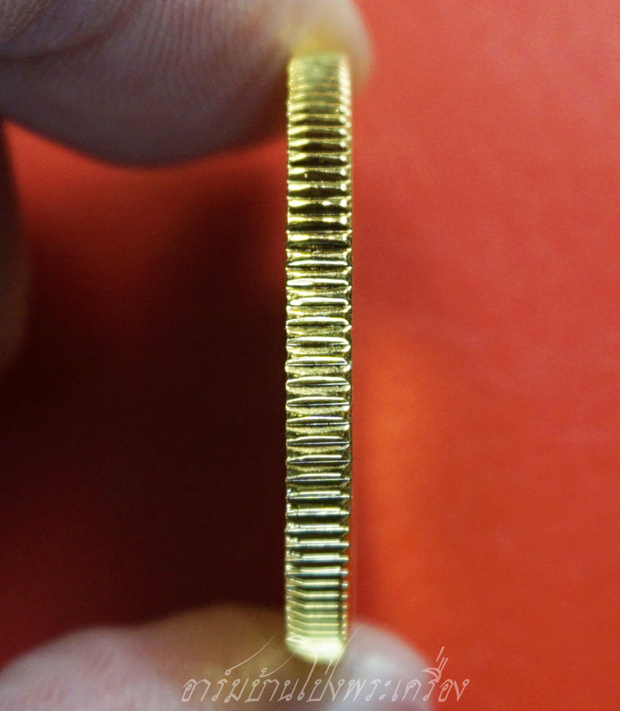 หลวงพ่อดี วัดพระรูป ปี๒๕๓๖ เหรียญ ร.๕ ขอบสตางค์ เนื้อกะไหล่ทอง(องค์ที่2)