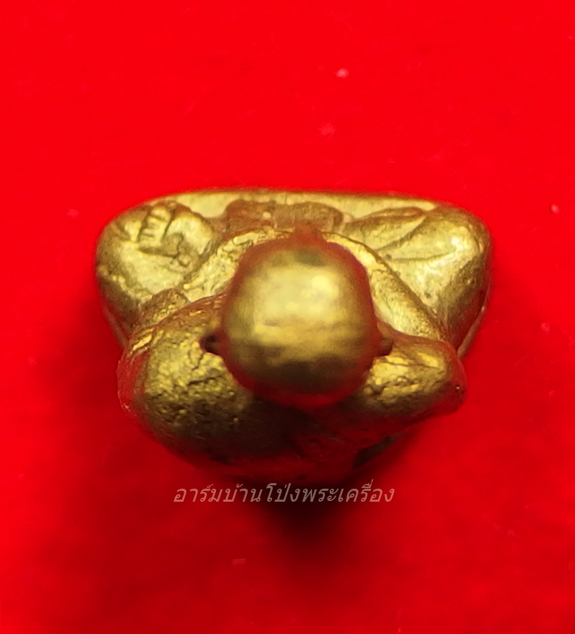 หลวงปู่บุญ วัดดอนเสลา รูปหล่อ เนื้อทองเหลือง(องค์ที่2)