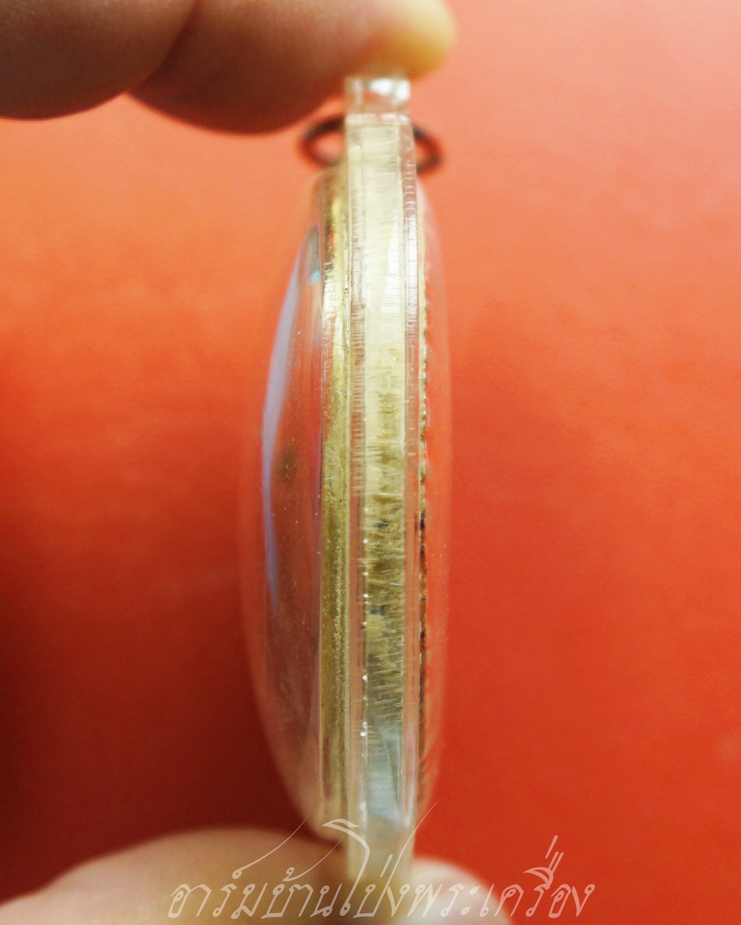 เสือ วัดปริวาส พ.ศ.๒๕๕๗ เนื้อผง สีเหลือง(องค์ที่1)