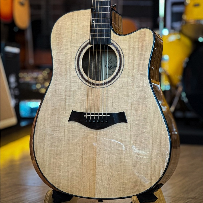 Nashville รุ่น L-T20S-41-EQ หน้าไม้แท้ กีต้าร์โปร่งไฟฟ้า ขนาด 41 นิ้ว +ฟรี กระเป๋าแท้ พร้อมจูนเนอร์ในตัว