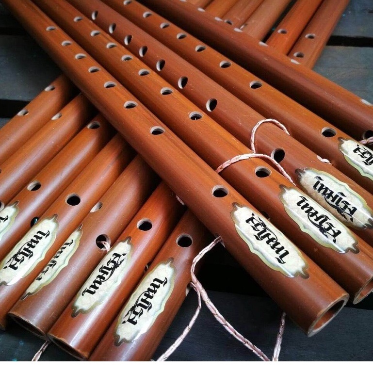 (ส่งด่วน🚚) 🎥 ขลุ่ย ขลุ่ยเพียงออ โหมโรง ลายไม้ ขลุ่ยไทย PVC คีย์ไทย เกรดดี เหมาะสำหรับใช้เรียน/เป่าเพลงทั่วไป ขลุ่ยเรียน
