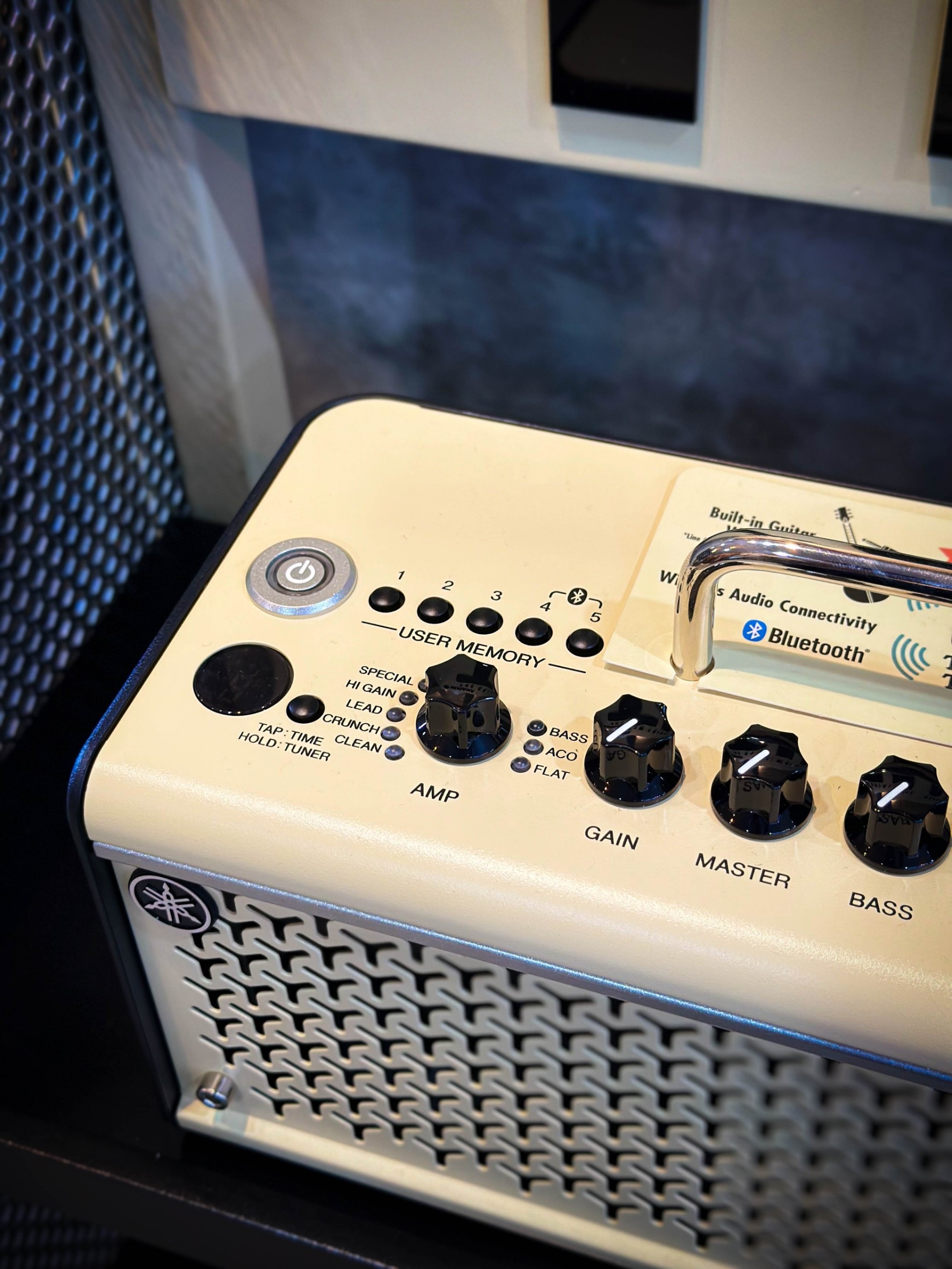 แอมป์กีต้าร์ Yamaha THR10II WIRELESS //H แอมป์กีต้าร์ไฟฟ้า มีไวเลส บลูทูธ เชื่อมต่อแอพพลิเคชั่นได้