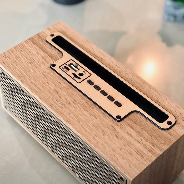 ลำโพงบลูทูธ สีไม้อ่อน รุ่น XM-5 Wireless speaker 5W.