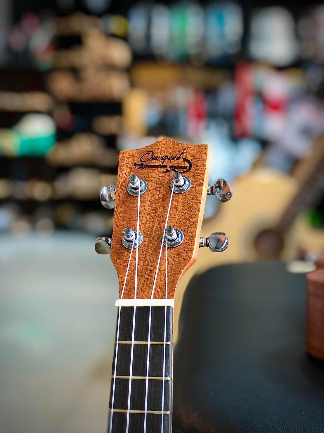 Overspeed อูคูเลเล่ Concert ขนาด 24 นิ้ว ไม้สวย เสียงเพราะ ไซส์ยอดนิยม / ฟรี กระเป๋า ปิ๊ก 2 อัน ใบคอร์ด - มีปลายทาง