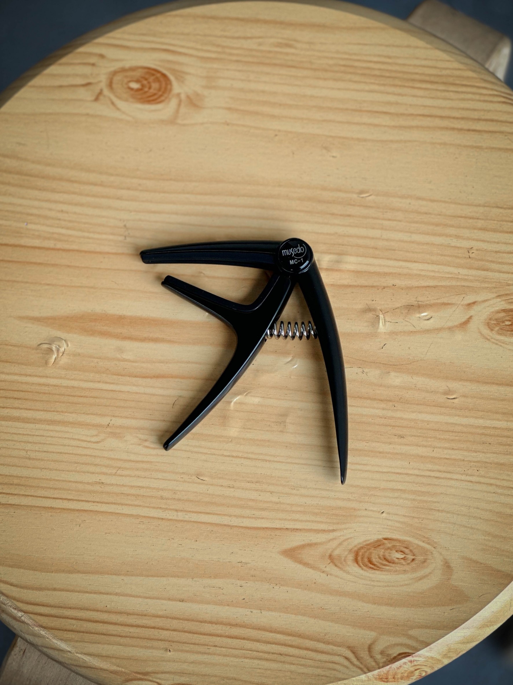 คาโป้ Musedo รุ่น MC-1 CAPO คุณภาพดี หนีบสายได้แนบสนิท วัสดุแข็งแรง