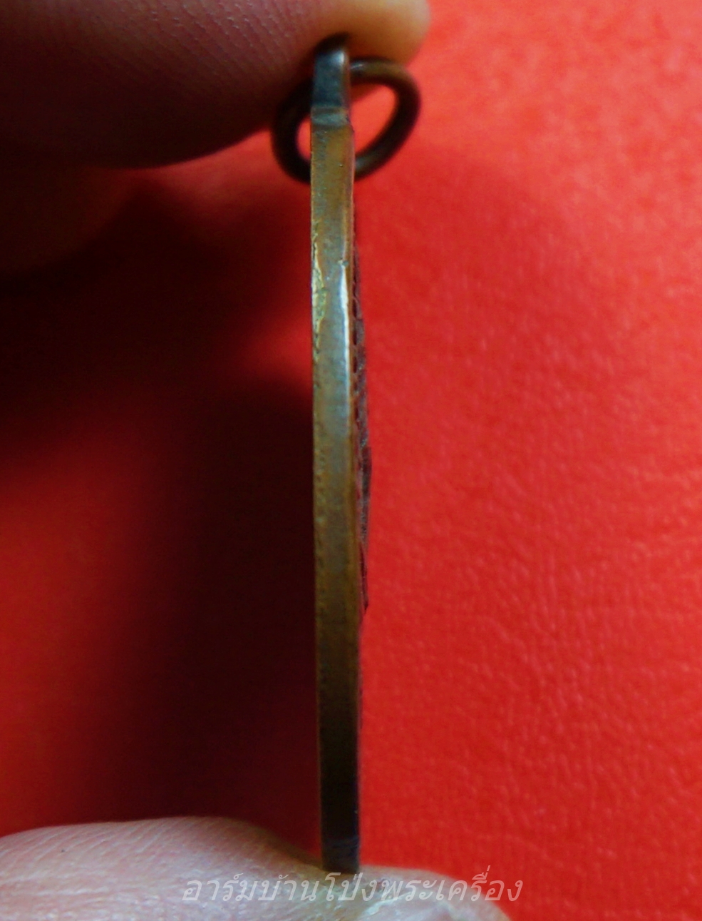 หลวงพ่อโก๊ะ วัดเก้าห้อง รุ่นปฏิสังขรอุโบสถ ปี๒๕๓๔ ขาไป เนื้อทองแดง(องค์ที่1)