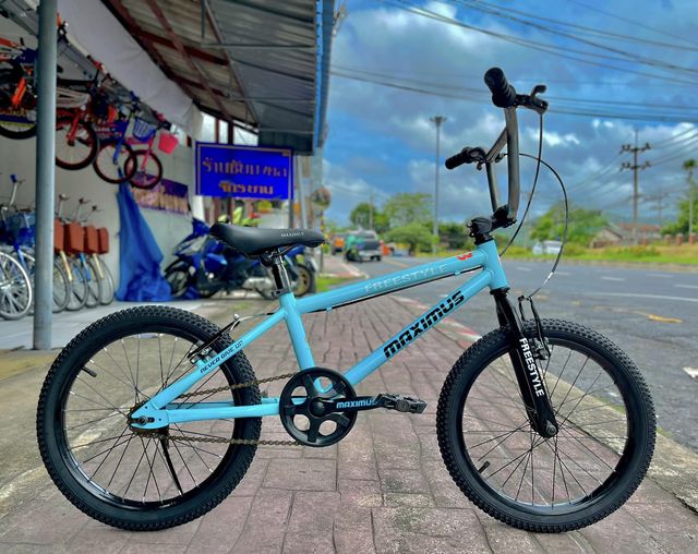 จักรยาน ล้อ18นิ้ว bmx