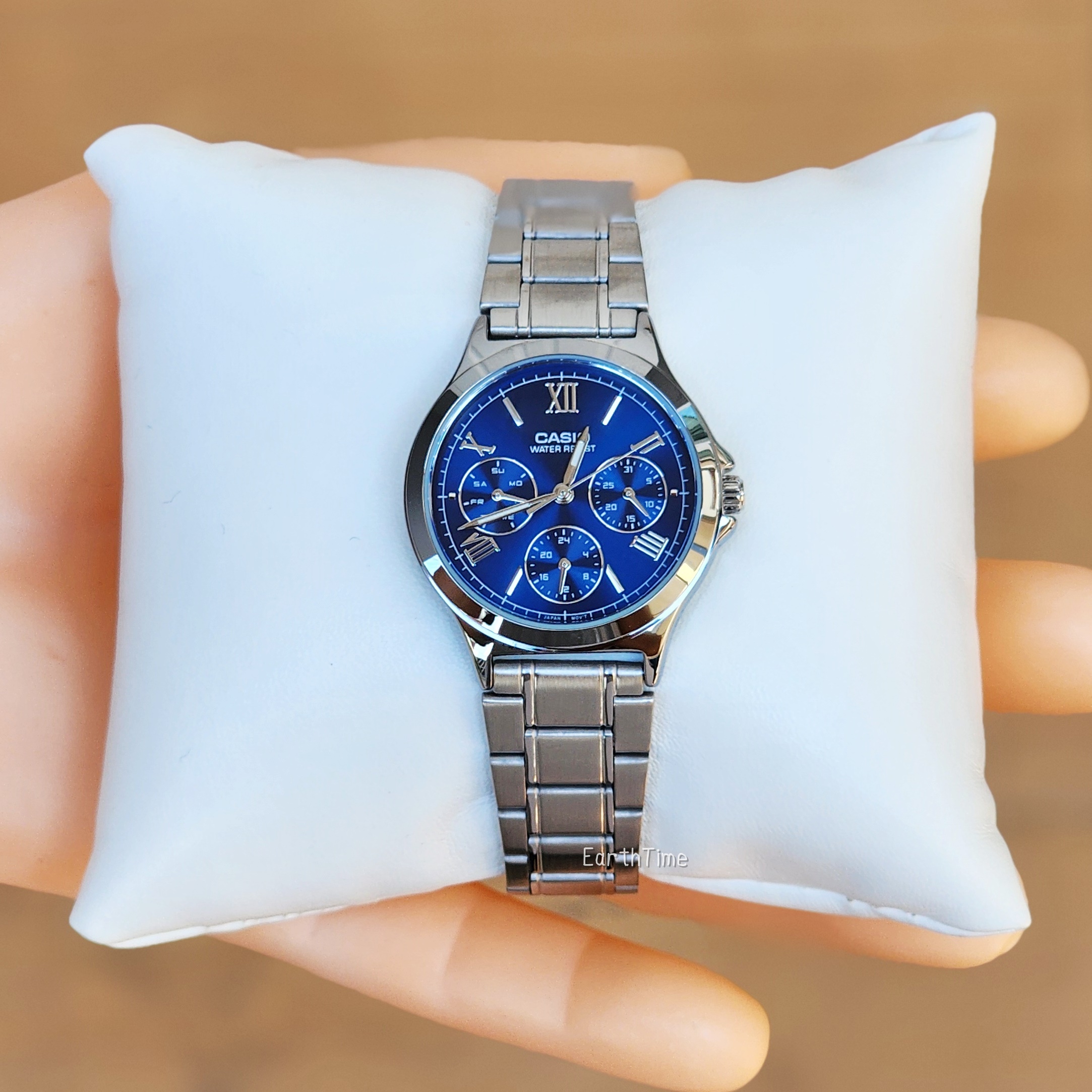 CASIO WOMEN STANDARD รุ่น LTP-V300D-2A2