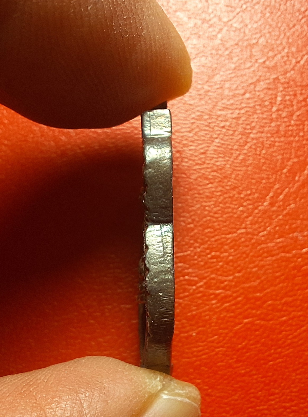 หลวงพ่ออโนทัย วัดจันทาราม เหรียญหล่อ ปี๒๕๓๕ เนื้อเงิน(องค์ที่3)