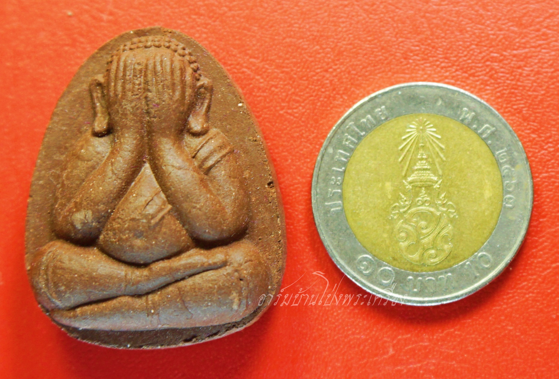 หลวงปู่แผ้ว วัดกำแพงแสน พระผงปิดตาจัมโบ้ ปี๒๕๕๐ รุ่นเจริญพร๘๔ สีน้ำตาล(องค์ที่3)