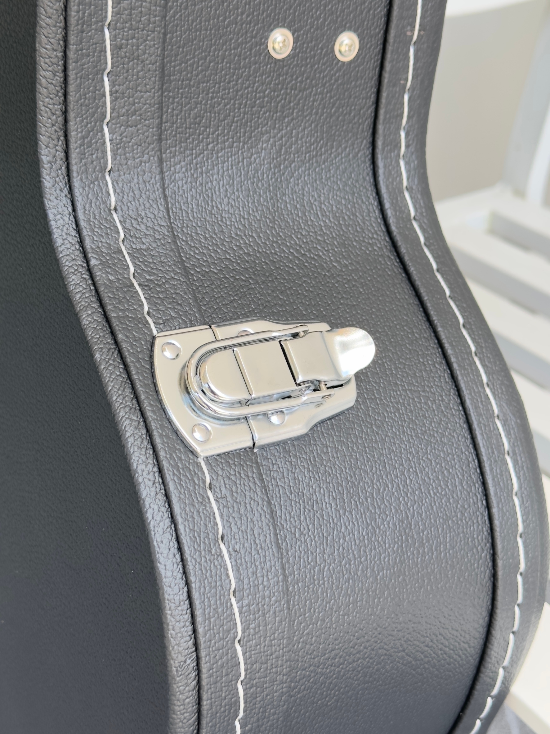 ฮาร์ดเคส Paramount รุ่น QH-JB เคสสำหรับไซส์จัมโบ้ โปร่ง 42 นิ้ว เคสกีตาร์