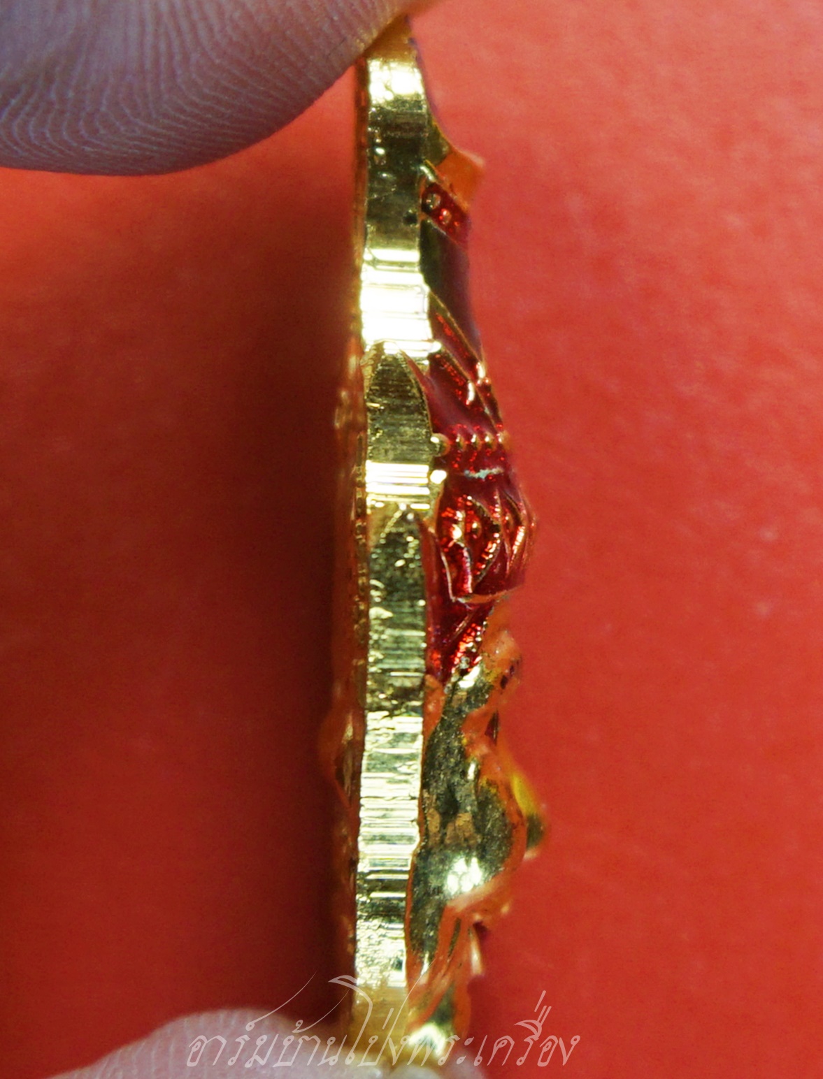 หลวงปู่แผ้ว วัดหนองพงนก เศียรพ่อแก่ กะไหล่ทองลงยา พิธีมหาจักรพรรดิ์ตราธิราช๑๐๘คณาจารย์(องค์ที่1)