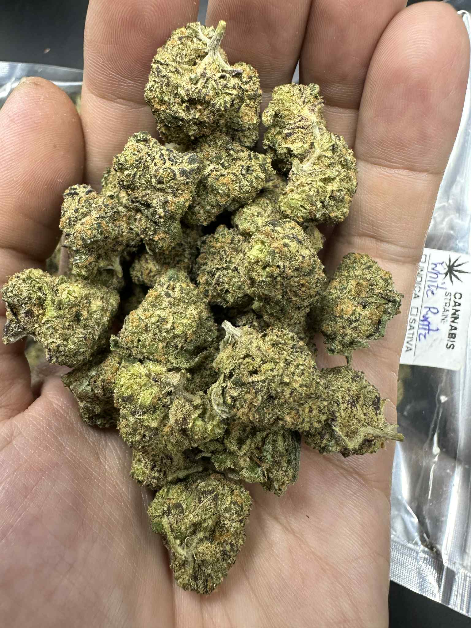 White Runtz (1 Grams)(Pop)