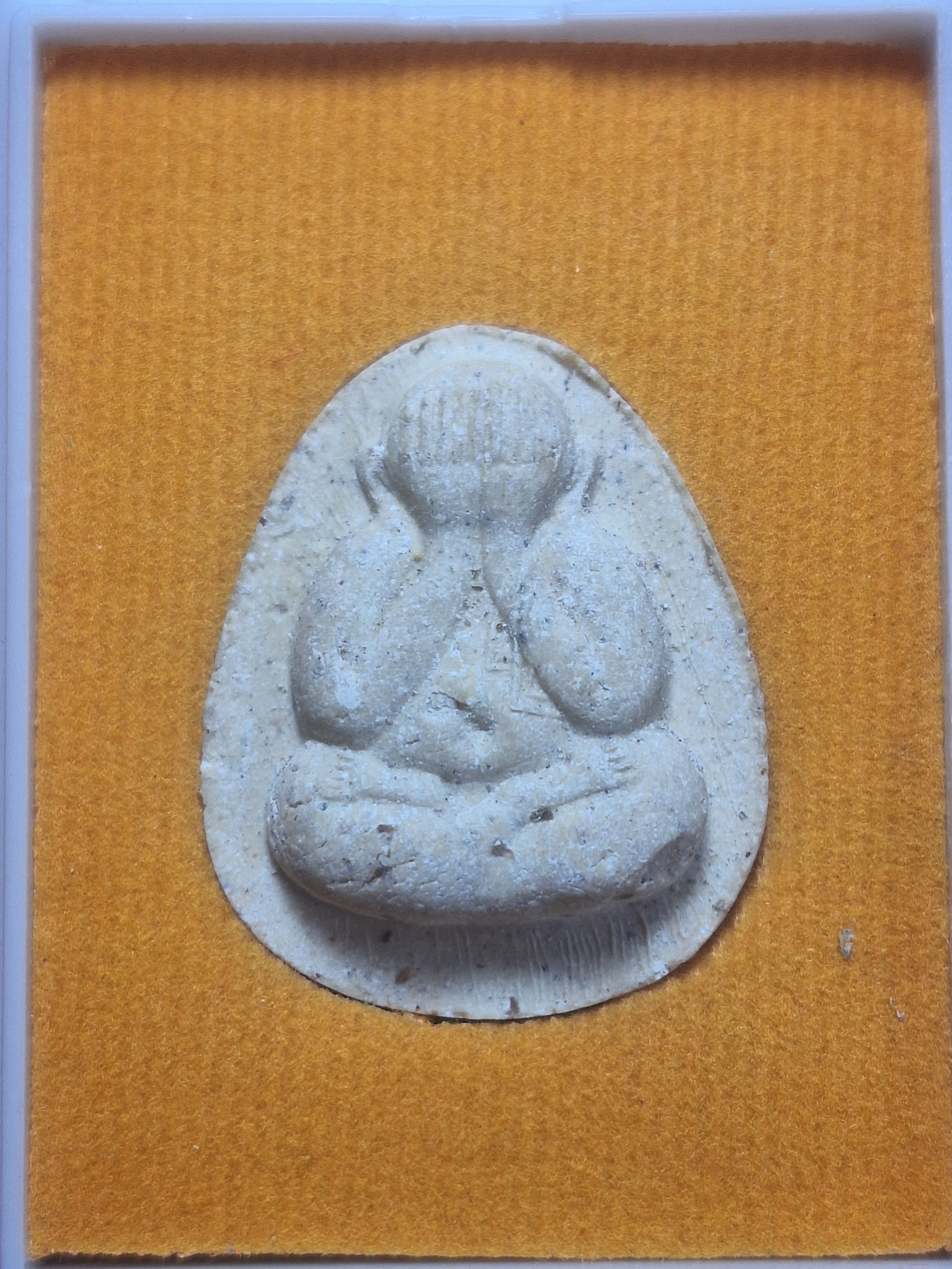 หลวงปู่โต๊ะ วัดประดู่ฉิมพลี ออกวัดถ้ำสิงโตทอง ๑๒๙ปี รุ่นหลวงปู่ใหญ่ พิมพ์กลาง เนื้อผงสีขาว(องค์ที่1)