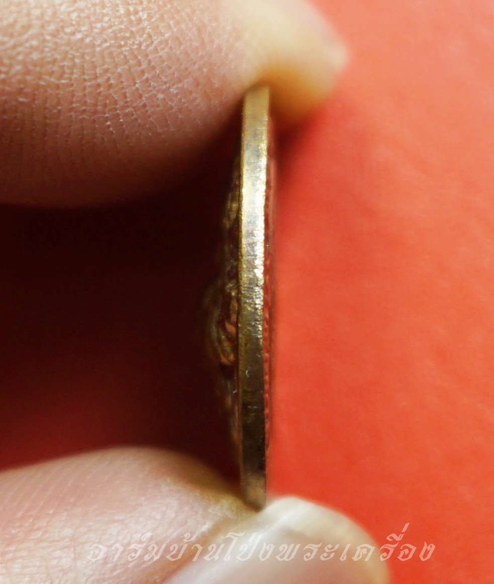 หลวงพ่อหวล วัดชาวเหนือ เสือคาบดาบ(กันชง) ปี๒๕๔๙ พิมพ์เล็ก กะไหล่นาค(องค์ที่4)