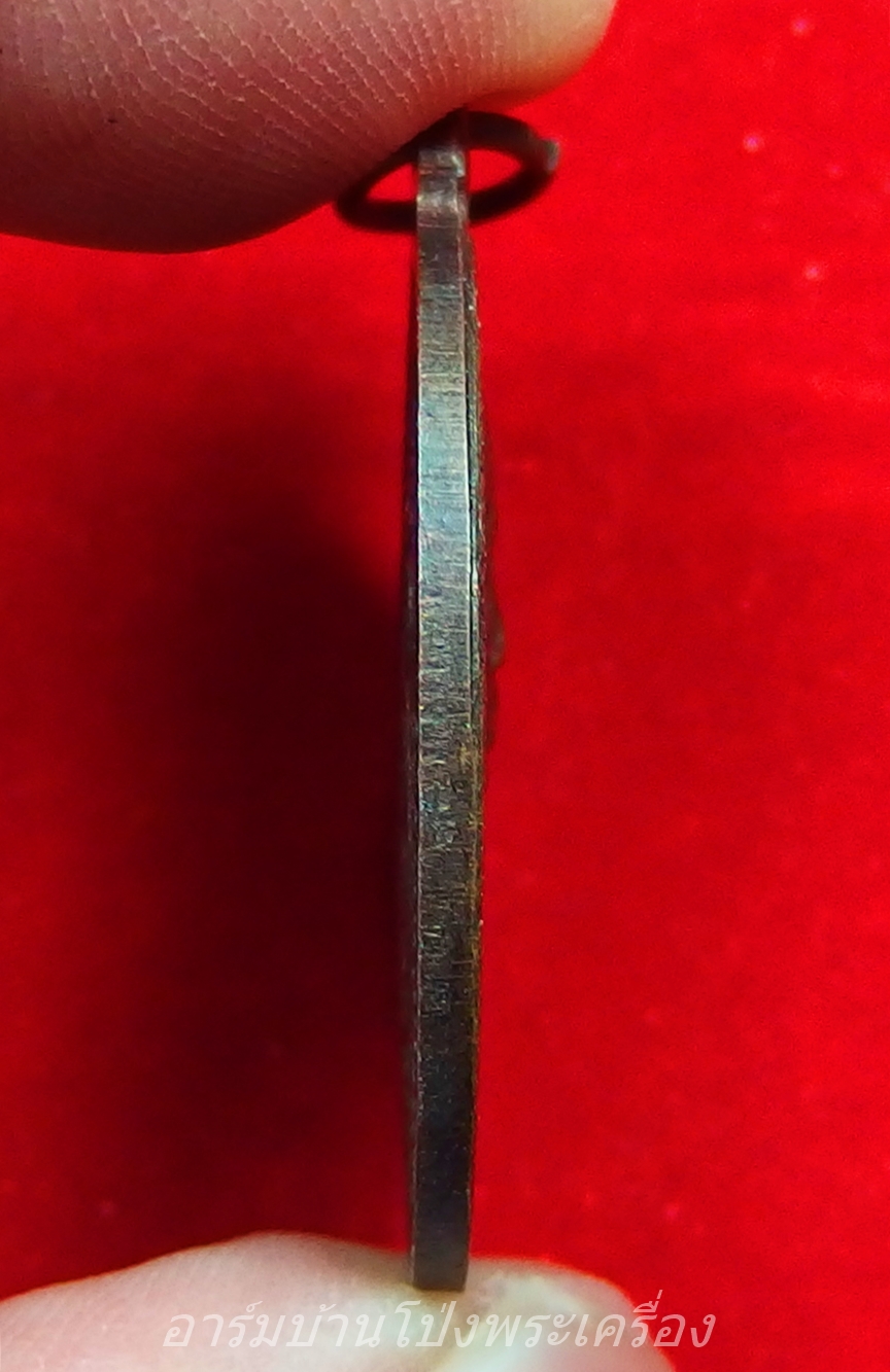 หลวงพ่อเกิด วัดศรีประชุมชน รุ่นแรก ปี๒๕๒๔ เนื้อทองแดงรมดำ(องค์ที่4)