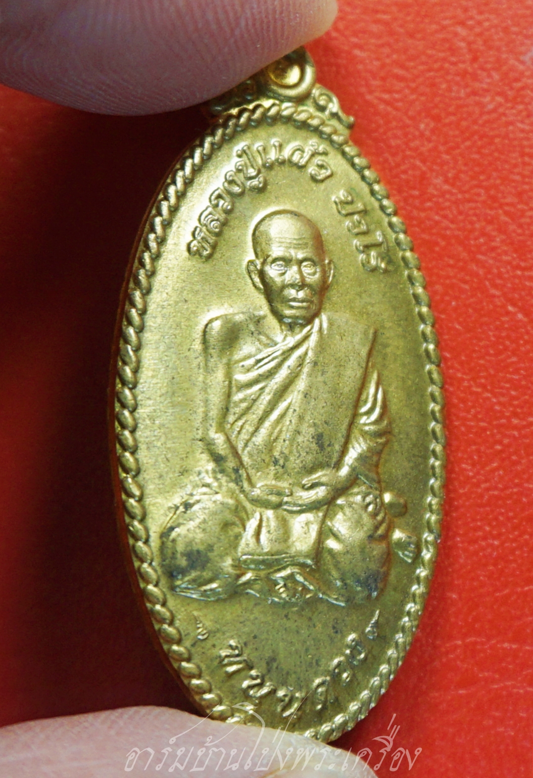 หลวงปู่แผ้ว วัดหนองพงนก หนุนดวง เนื้อฝาบาตร(องค์ที่1)