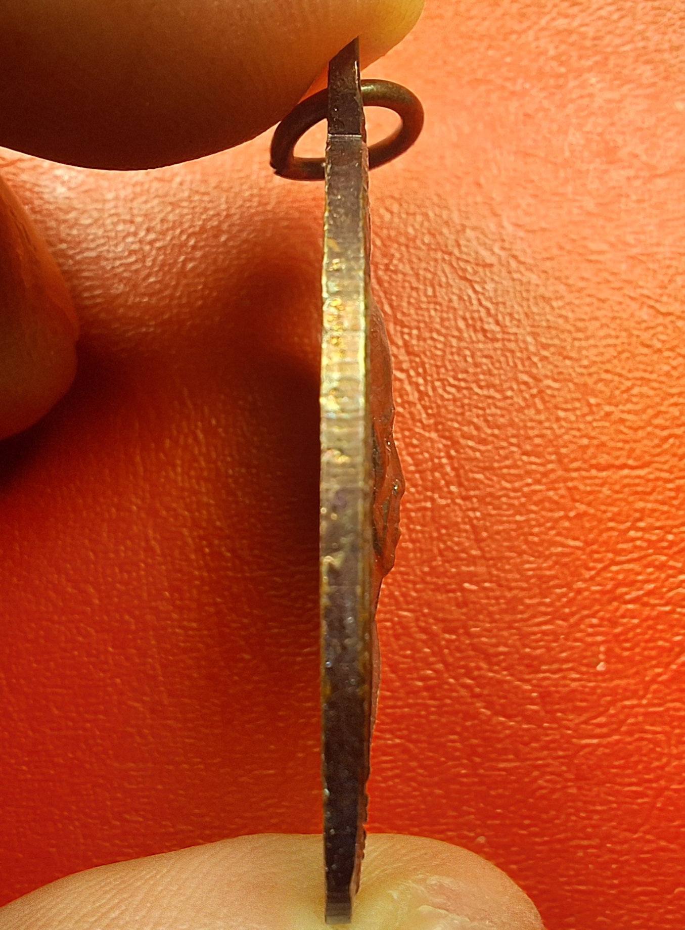 หลวงปู่ม่วง วัดยางงาม จ.ราชบุรี ปี๒๕๔๒ อายุ๘๙ปี เนื้อทองแดงรมดำ(องค์ที่2)