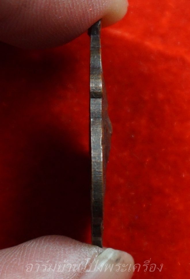 หลวงพ่อพวง วัดหนองหูช้าง รุ่นแรก ปี๑๙ เนื้อทองแดงรมดำ(องค์ที่8)