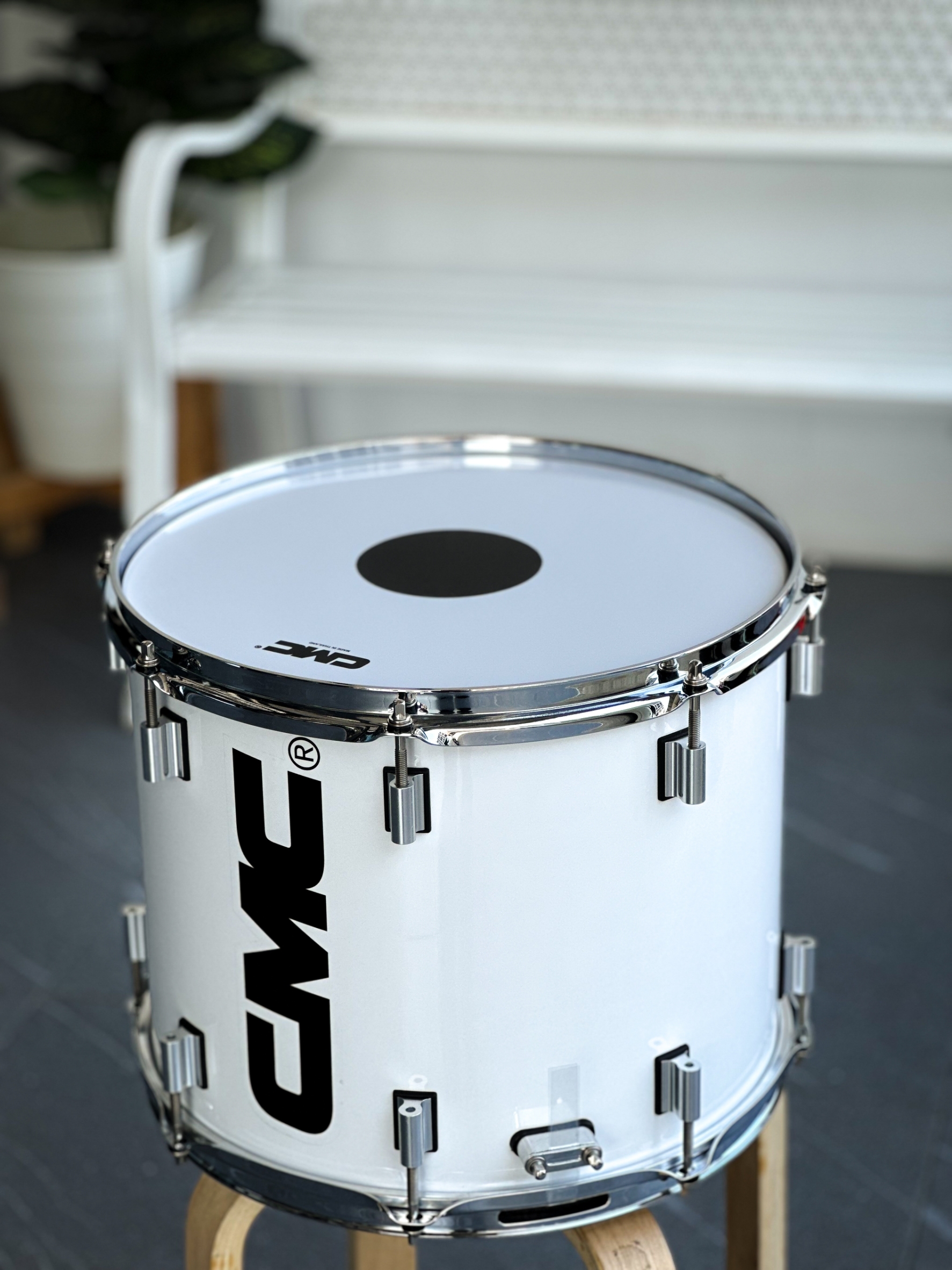 กลองสแนร์พาเหรด CMC CM303 8 หลัก , CM302 6 หลัก ขนาด 14 นิ้ว งานขอบชุบโครเมี่ยม กลองมาร์ชชิ่ง พร้อม สายสะพายผ้า/ไม้กลอง