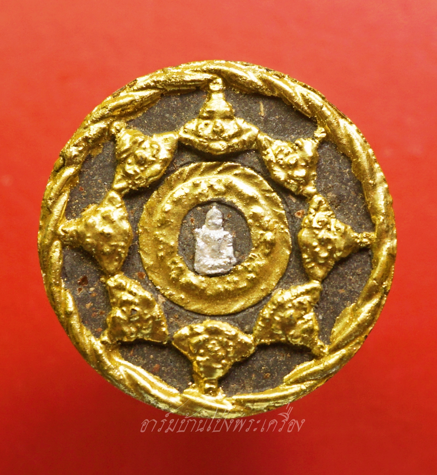 หลวงปู่ทวด จตุคาร-รามเทพ วัดห้วยมงคล รุ่นปาฎิหาร เนื้อผงสีน้ำตาลปัดทอง(องค์ที่1)