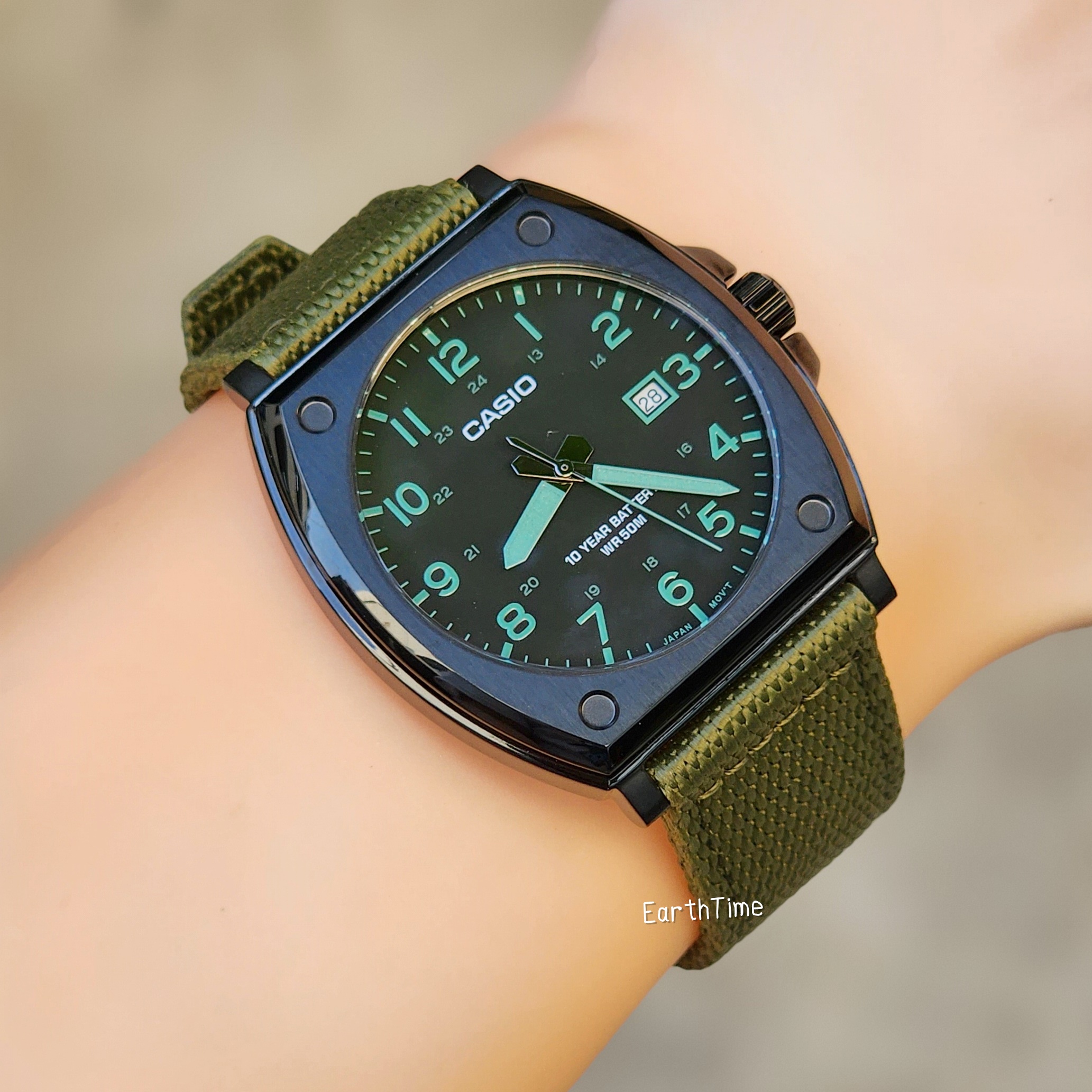 MTP-E715C-3AV l CASIO MEN STANDARD