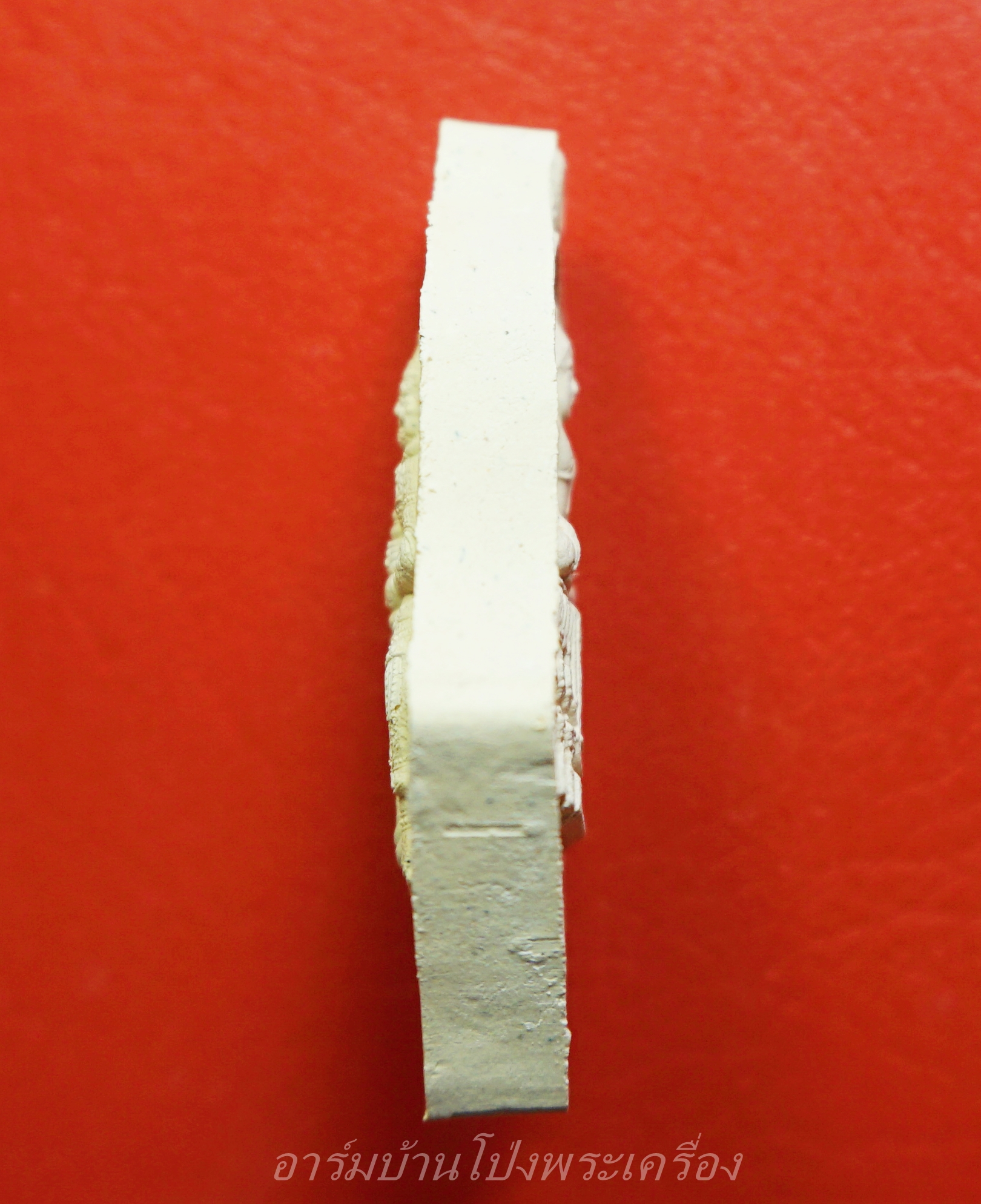 หลวงพ่อวัดไร่ขิง ท้าวเวสสุวรรณโณ พิมพ์จำปีใหญ่ เนื้อผงพุทธคุณ ๒ สายน้้ำท่าจีน-แม่กลอง รุ่นลาภพลพูนทวี รุ่งเรืองร่ำรวย(องค์ที่1)