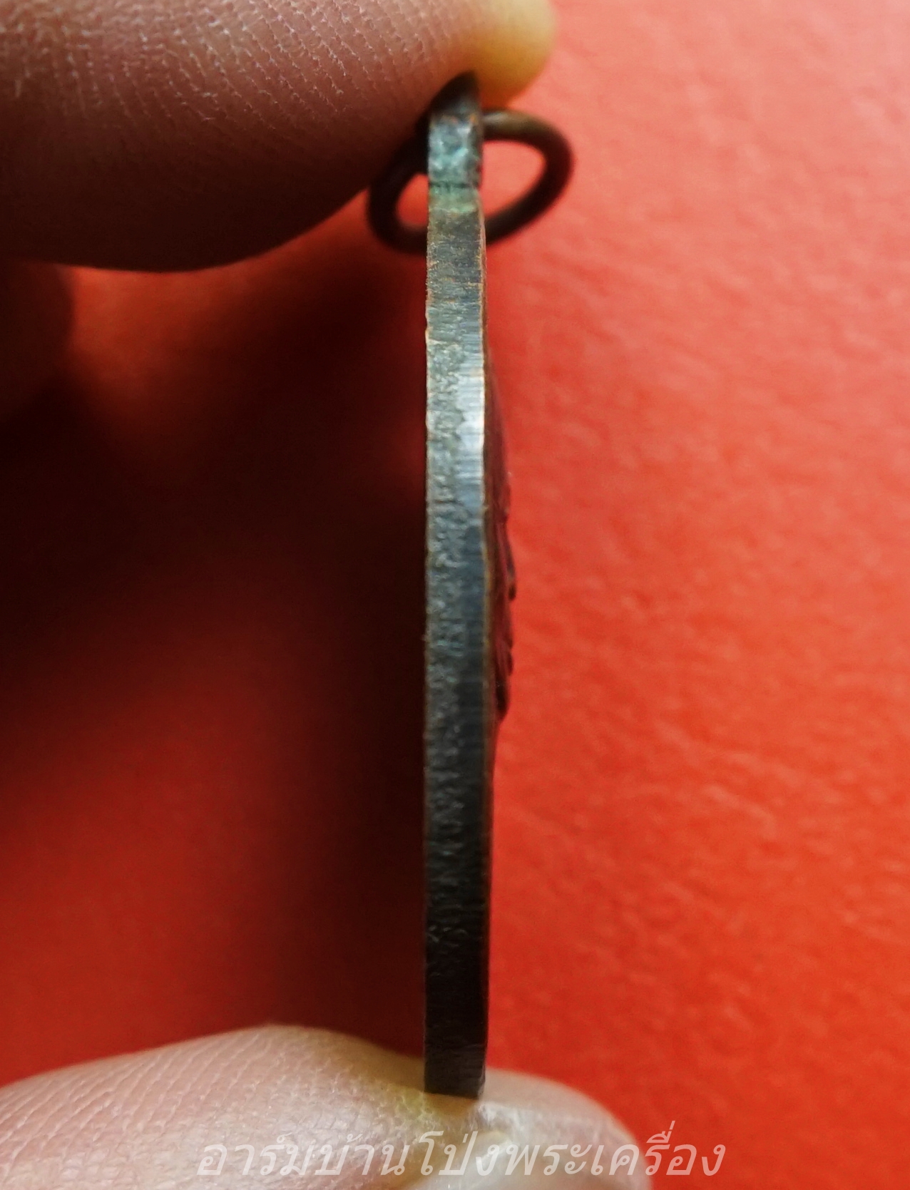 หลวงพ่อฟุ้ง วัดห้วยยางโทน รุ่นแรก ปี๒๕๒๔ เนื้อทองแดงรมดำ(องค์ที่1)