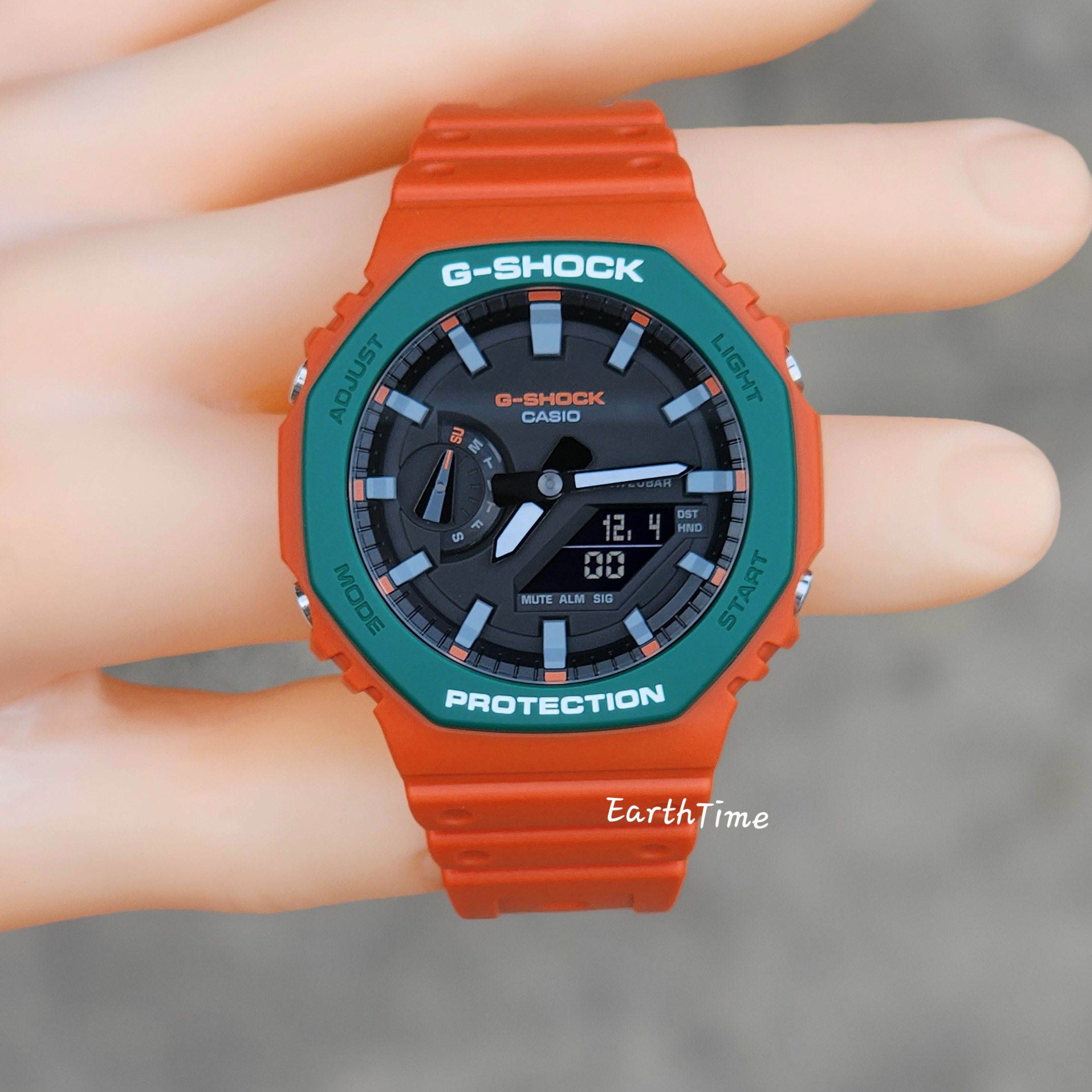GA-2110SC-4A l Sporty Colors Series l G-SHOCK