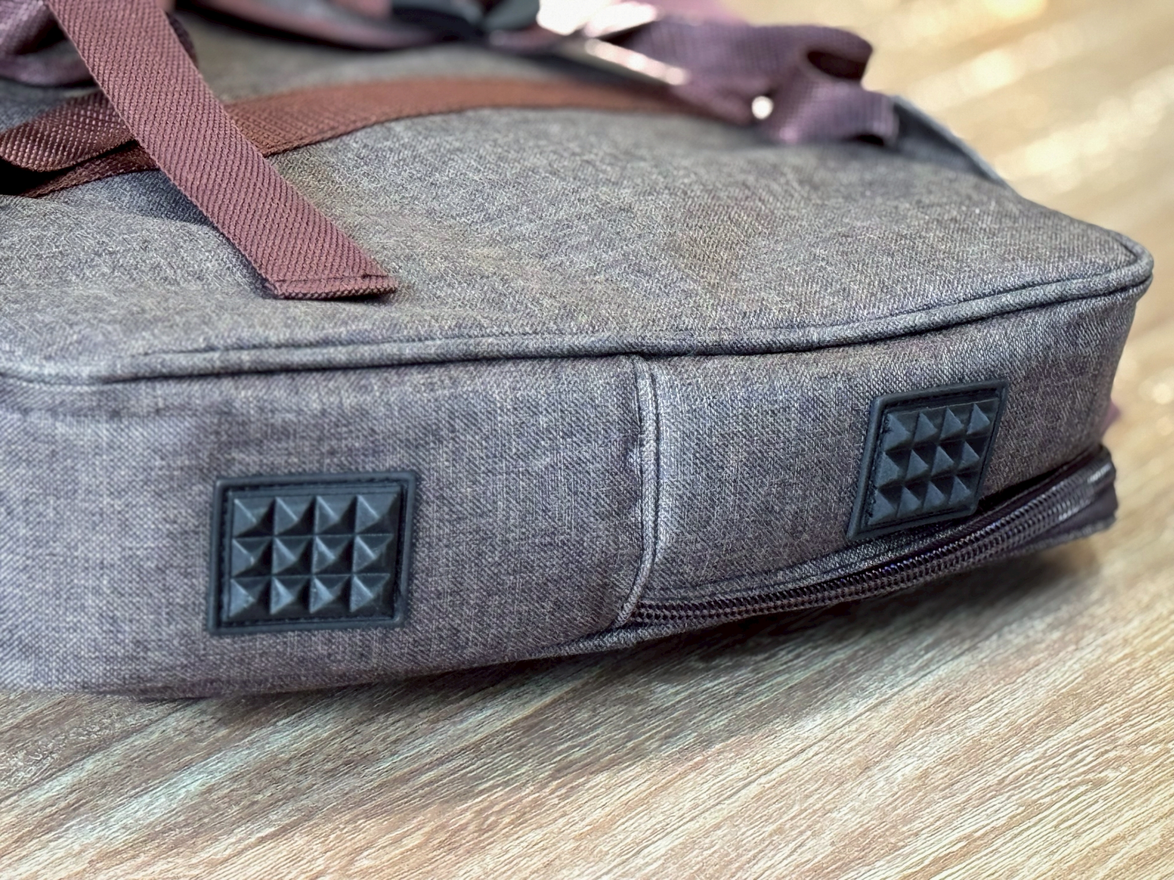 กระเป๋ากีตาร์ไฟฟ้า Takane ผ้ายีนส์ ซอฟเคสกีตาร์ไฟฟ้า สีน้ำตาล 12 มิล บุฟองน้ำหนากันกระแทกอย่างดี