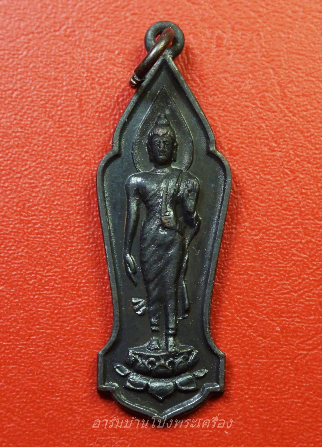 พระพุทธนวฤทธิ์ จิตตภาวันวิทยาลัย จ.ชลบุรี พร้อมกล่องเดิม(องค์ที่2)