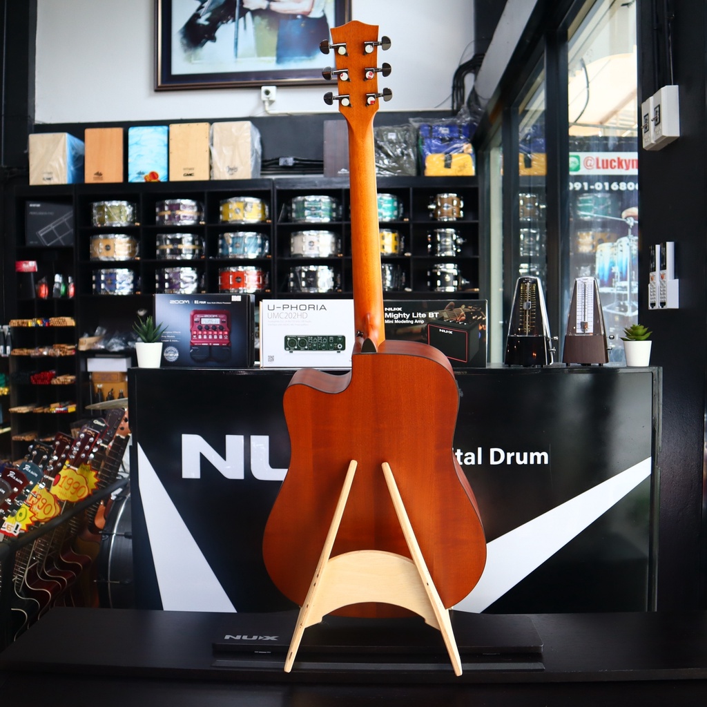 SQOE หน้าไม้แท้ 💥 กีต้าร์โปร่งไฟฟ้า รุ่น WD68