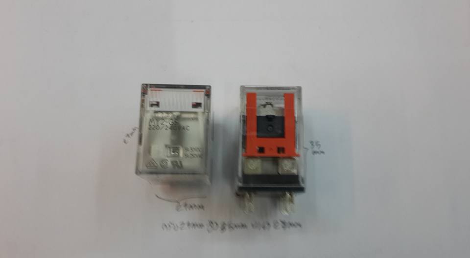 MY2-GS 220VACคอยล์COIL220VAC RELAYยี้ห้อOMRON 2CONTRACTคอนแทรก 5A250VAC