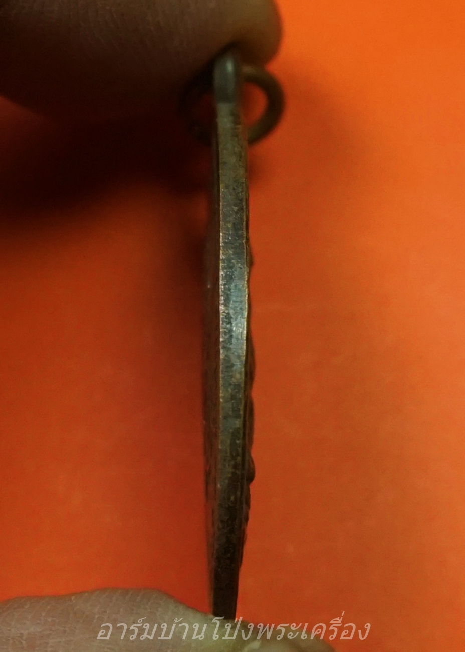 หลวงพ่อสองพี่น้อง วัดบ้านเลือก รุ่นแรก ปี๒๕๓๖ เนื้อทองแดง(องค์ที่2)