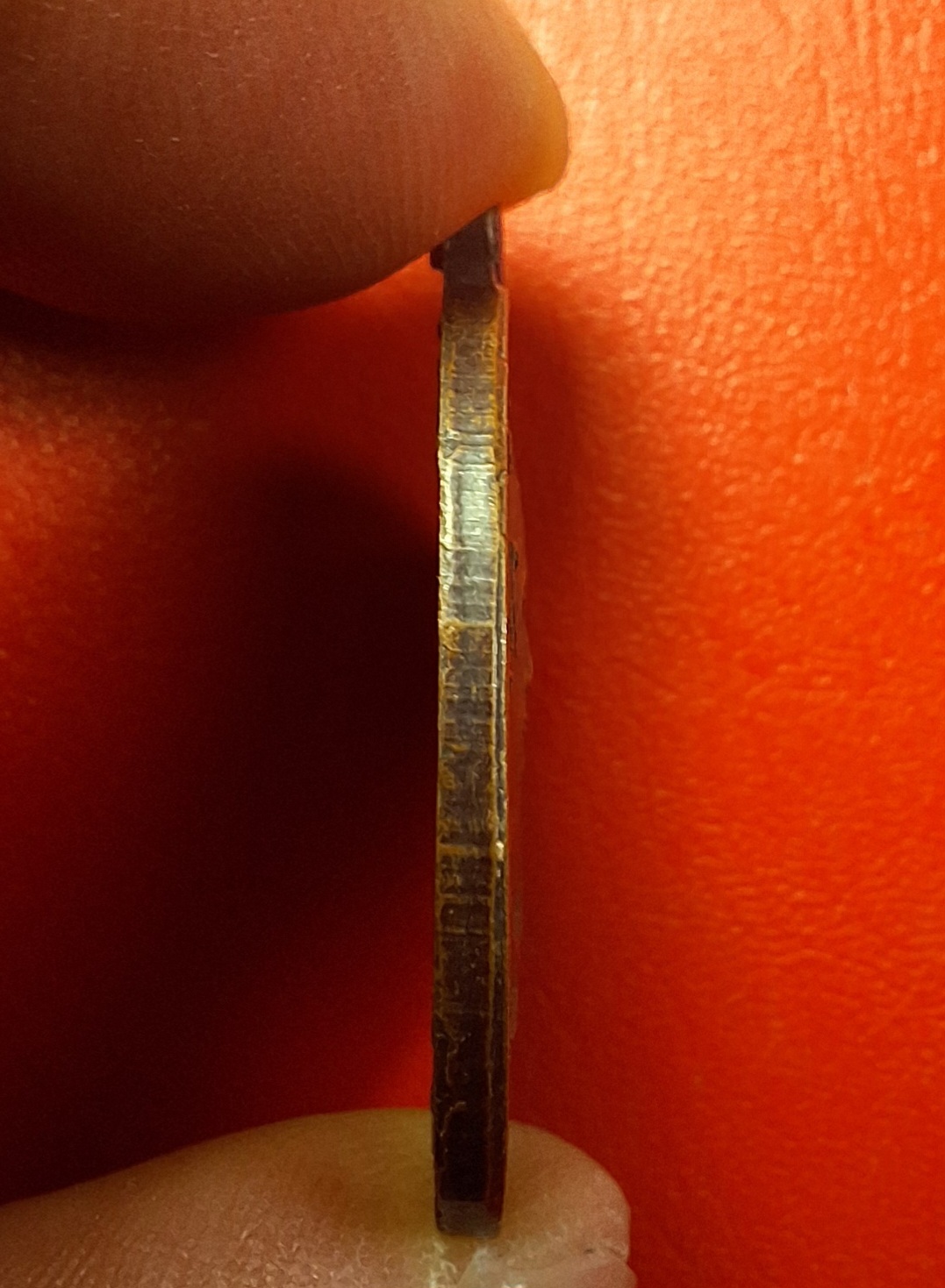 หลวงพ่อร้าย หลัง หลวงพ่อกลอย วัดเขายี่สาร จ.สมุทรสาคร รุ่นสอง เนื้อทองแดง(องค์ที่1)